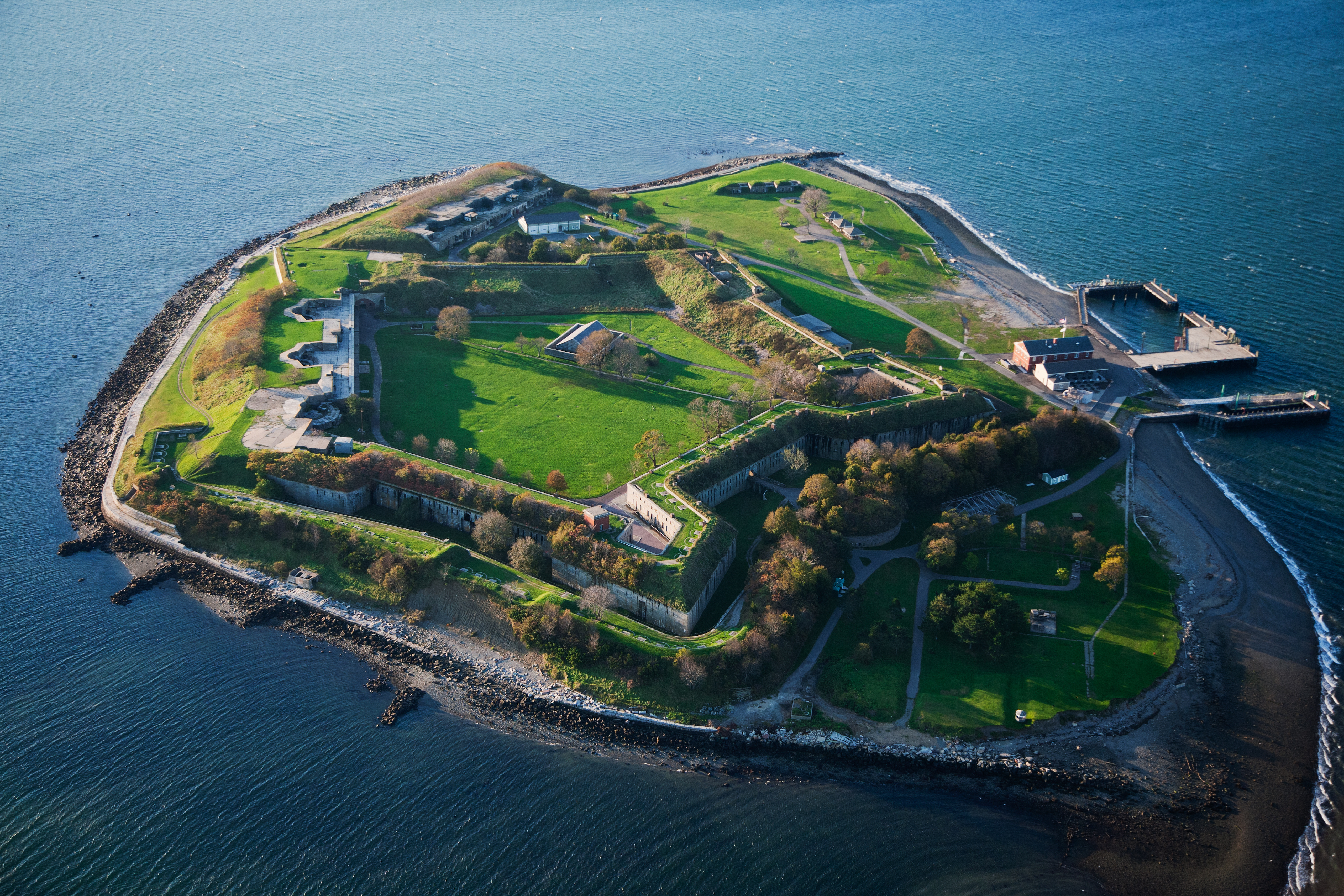 Остров джорджа. Fort Warren Бостон. Остров Торн Форт. Форт Бостон 18 век. Форт Канады.